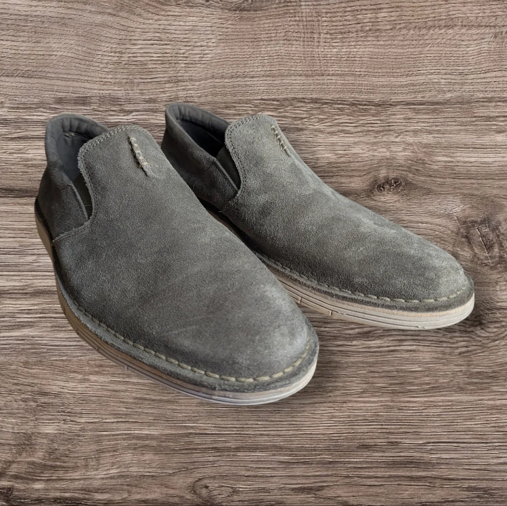 👞 Clarks Un Tailor Tie Gray Suede Slip-On Shoes | Men’s 11